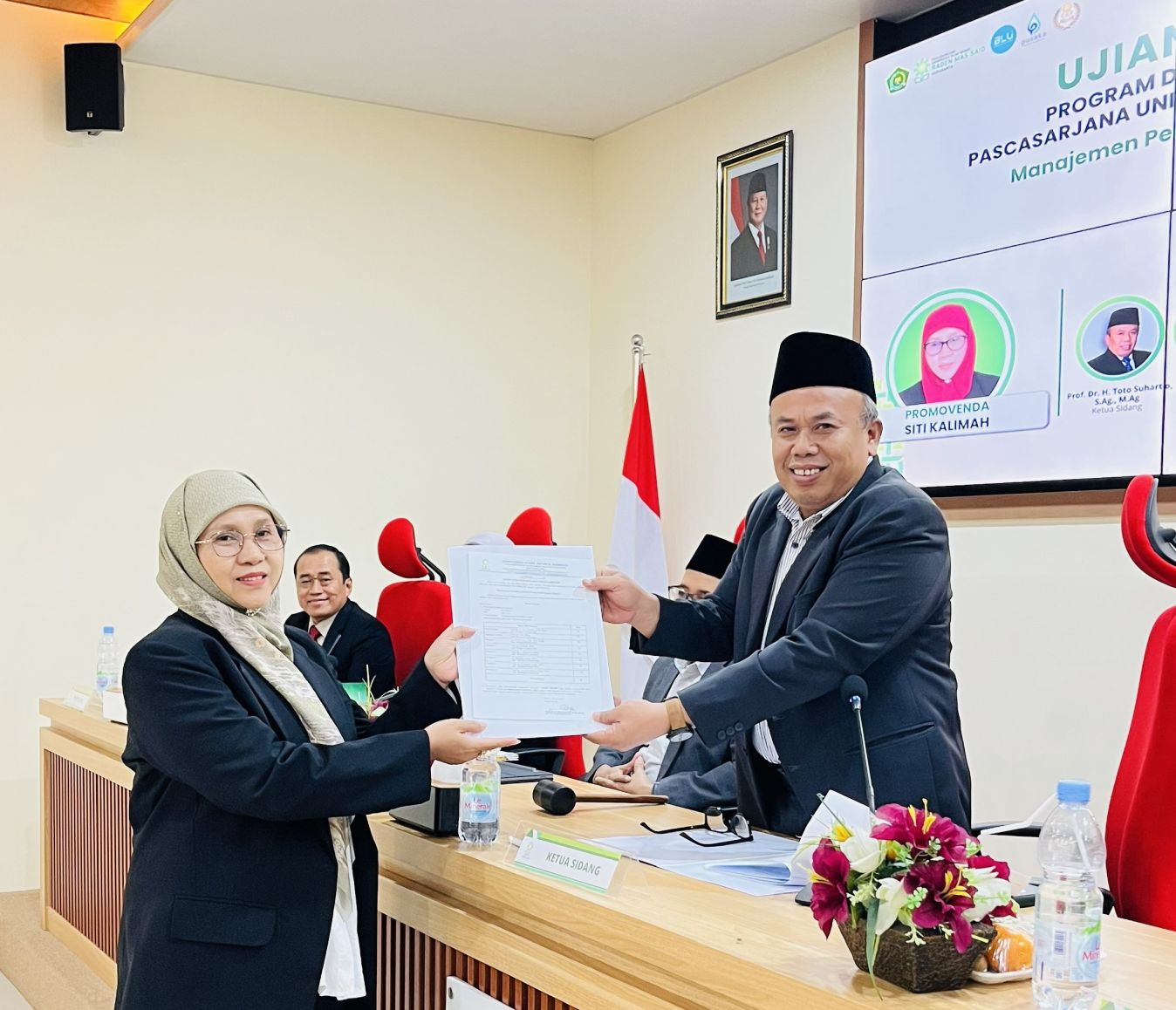 Gagas Model 'Multilevel Integratif' untuk Atasi Kemerosotan Moral Remaja, Siti Kalimah Resmi Raih Gelar Doktor di UIN Surakarta